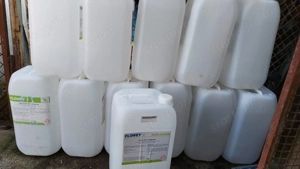 Újszerű 25 l-es műanyag kannák. - kép 3