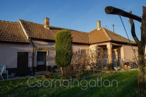 Szárföld - családi ház eladó 3 szoba + étkezővel  - kép 2