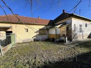 Csorna - központ közeli 4 szobás ház eladó - kép 2