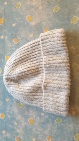 F&F női sapka eladó, téli, meleg