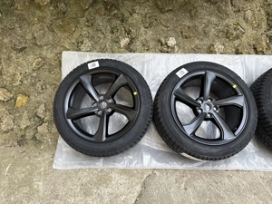 Tesla Model Y Juniper Crossflow 19" gyári télikerék Sottozero gyári új