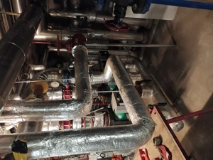 Betreff: Erfahrenes GWH-Installateur-Team (2 ) - kép 4