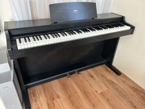 KORG Concert EC-120 Digitális Zongora