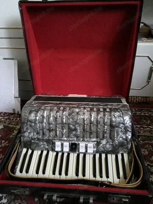 Eladó Tangó harmonika német weltmeister  