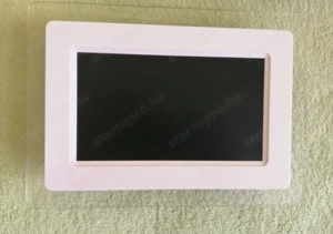 Kedvenc képeit sorozatban vetítő digitális fotókeret - kép 2