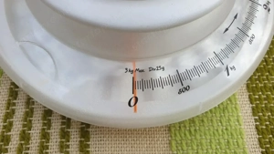 Konyhai mérleg eladó, 3kg-ig mér - kép 6