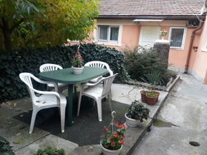  Egerben, strand -Érsekkert közeli , 2 szobás ,étkezős ,konyhás , alápincézett, garázsos ,  - kép 2