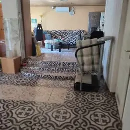 Eladó bontandó családiház - kép 2