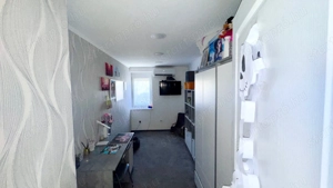 Felújított, 3 szobás, 95 nm-es, önálló családi ház eladó! - kép 8