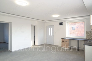 Csorna - teljes körűen felújított 3 szoba nappalis családi ház eladó - kép 3