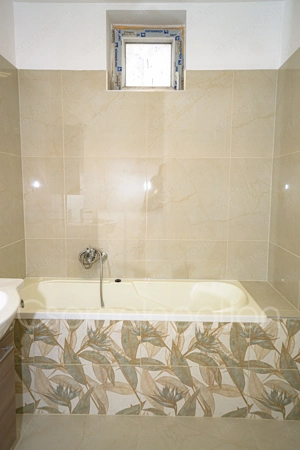 Csorna - teljes körűen felújított 3 szoba nappalis családi ház eladó - kép 7