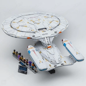 Lego komp. Star Trek 10356 U.S.S. Enterprise űrhajó 3600db Lepin ÚJ - kép 2