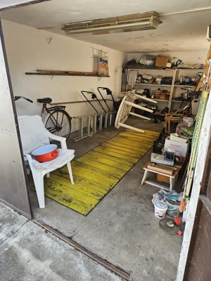 Családi házas övezetben, tágas,két lakásos családi ház, két garázzsal, gondozott, szép kerttel eladó - kép 13