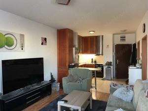 XI., Szerémi úti 2 szobás, erkélyes, klímás, azonnal költözhető lakás + autóbeálló eladó! - kép 3