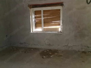 Galgahévíz Fő úton eladó felújítandó családi ház  - kép 7