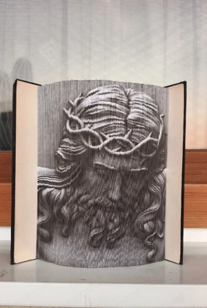 Jézust ábrázoló könyvszobor, ajándék, dísztárgy