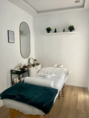 Relaxáló, lazító svédmasszázs Győrben - kép 1