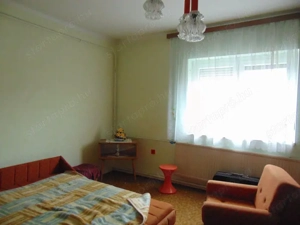 Győrszentivánon három szobás családi ház eladó - kép 7