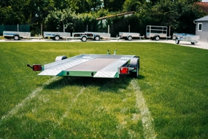 Új autószállító utánfutó (350x180cm - 1800kg) - 1.299.000 Ft helyett bruttó 1.199.000 Ft - kép 2
