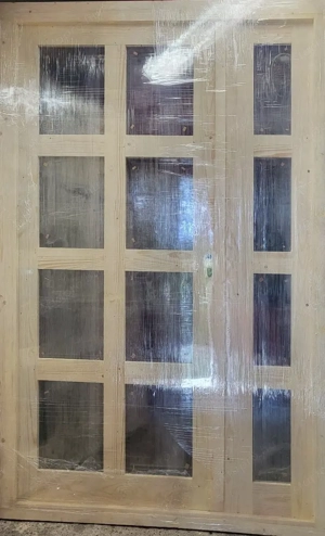 Nagyméretű bejárati ajtó 210x140cm Új! Eladó.