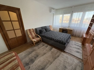 Nyíregyházán a Búza téren bútorozott, gépesített lakás kiadó! - kép 2