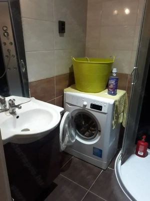  2 szobás (különnyílós ) 52 m2-es , nagy erkélyes (5 m2-es) ,  - kép 5