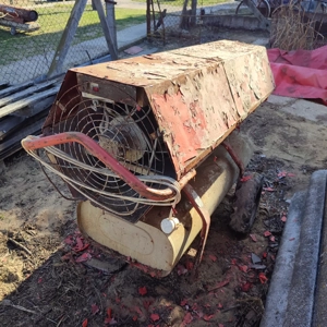 Gázolajjal működő Orkán tip nagy teljesítményű hőlégfúvó Eladó - kép 3