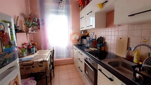 Felújított napfényes másfél szobás lakás