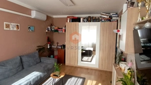 Felújított napfényes másfél szobás lakás - kép 3