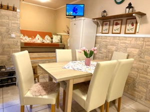 Kiskunhalas Tesco közelében 3 szobás jó állapotú ikerház eladó! - kép 6