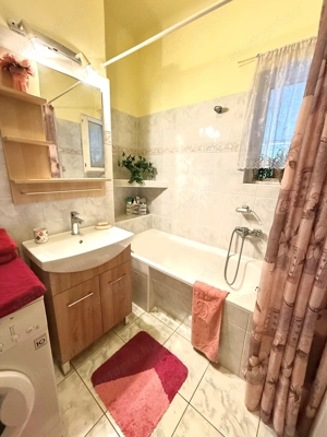 Kiskunhalas Tesco közelében 3 szobás jó állapotú ikerház eladó! - kép 11