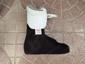 37 es Rossignol Fun Girl J4 sícipő használt 37 Rossignol Fun Girl J4 síbakancs 14.000 Ft - kép 8