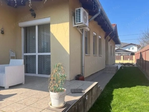 Dunaharaszti Bezerédi lakóparkban 2006-os építésű 98 nm 4 szobás földszintes felújított ikerház  - kép 3