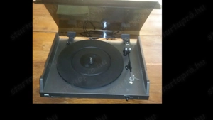 Lemezjátszó NAD 5120