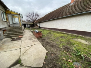 Kiskunhalas Jókai u. 2 szobás amerikaikonyhás kertkapcsolatos lakás! - kép 8