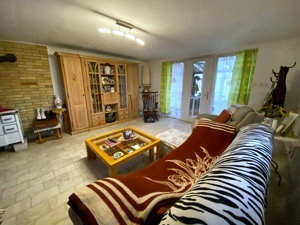 Kiskunhalas Jókai utcában 2 szintes kertkapcsolatos lakás! - kép 5