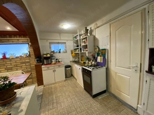 Kiskunhalas Jókai utcában 2 szintes kertkapcsolatos lakás! - kép 14