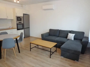 Vácon kiadó új építésű nagy lakás