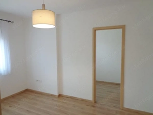 Vácon kiadó új építésű nagy lakás - kép 8