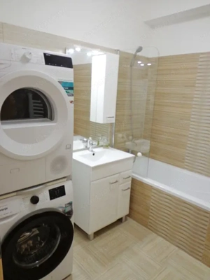 Vácon kiadó új építésű nagy lakás - kép 10