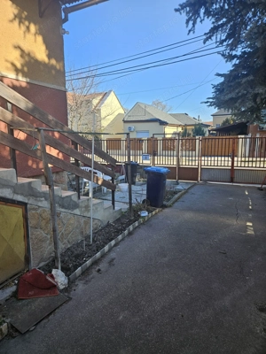 XX. kertes házas övezetében 100 nm-es családi ház, nagy garázzsal  és melléképülettel eladó - kép 7