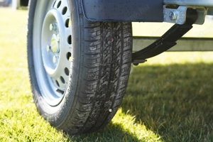 Új SEBAL - 264 Prémium laprugós utánfutó csak 619.000 Ft - kép 3