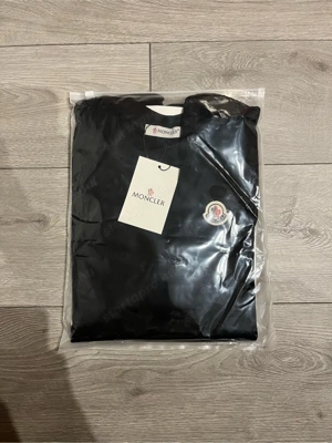 Moncler póló - kép 2