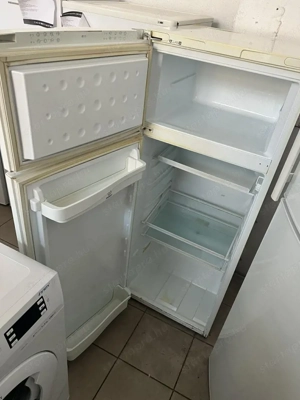 Használt Indesit DF01X Felülfagyasztós Hűtőszekrény [KH290] 1-3 hónap garanciával - kép 2