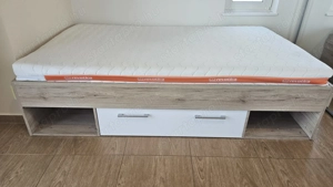 Eladó ágykeret kihúzható fiókkal, nagy tárolóval, 200*120-as matraccal