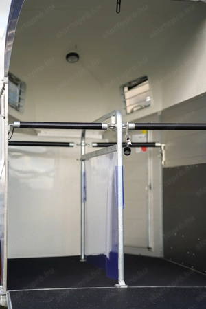 Új Böckmann Champion Esprit lószállító utánfutó - készletről - most csak bruttó 4.190.000 Ft - kép 2