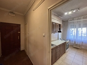 Tiszaújvárosban földszinti kis lakás nagy konyhával eladó!  - kép 6