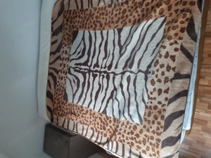 Tigris mintás ágytakaró pléd 160x200cm - kép 3