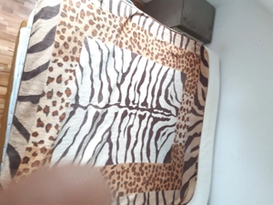 Tigris mintás ágytakaró pléd 160x200cm - kép 4