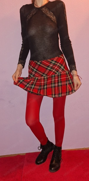 Kedvesek !:-) Kérlek szépen olvasd el a hirdetesem teljes szövegét !Köszönöm szépen Lili